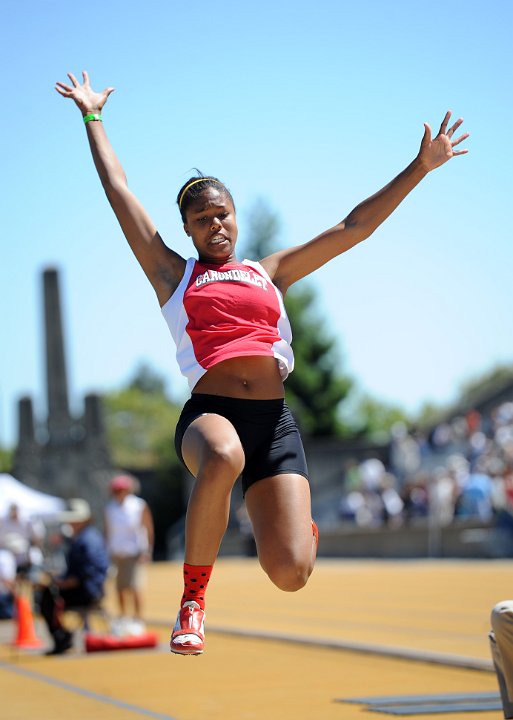 2010 NCS-MOC-314.JPG - 2010 North Coast Section Finals, held at Edwards Stadium  on May 29, Berkeley, CA